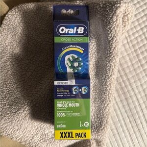 Oral-B Cross Action Toothbrush Heads